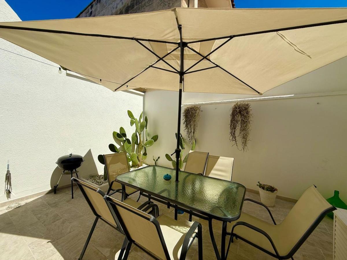 Villa Ranieri-Casa con vista a Campo di mare Torre San Gennaro Esterno foto